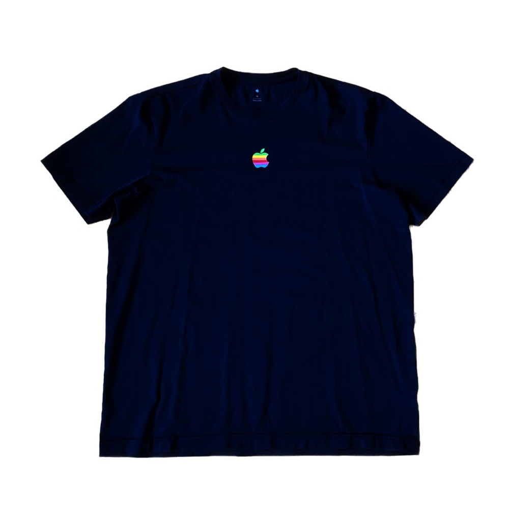Black Apple Macintosh T shirt